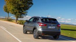 Nissan Qashqai II (2014) - widok z tyłu