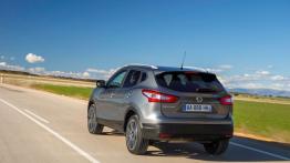 Nissan Qashqai II (2014) - widok z tyłu