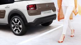 Citroen C4 Cactus (2014) - tył - inne ujęcie