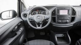 Mercedes Vito III Mixto 119 BlueTEC (2014) - kokpit