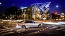 Mercedes S 500 (2014) - prawy bok