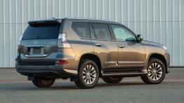 Lexus GX Facelifting (2014) - widok z tyłu