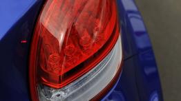 Hyundai Veloster Turbo R-Spec (2014) - prawy tylny reflektor - wyłączony