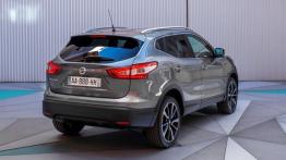 Nissan Qashqai II (2014) - widok z tyłu
