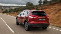 Nissan Qashqai II (2014) - widok z tyłu