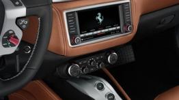 Ferrari California T (2014) - konsola środkowa