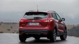 Nissan Qashqai II (2014) - widok z tyłu