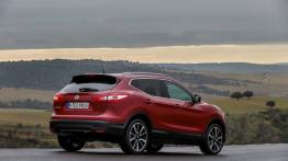 Nissan Qashqai II (2014) - widok z tyłu
