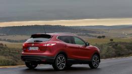 Nissan Qashqai II (2014) - widok z tyłu