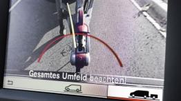 Mercedes Vito III Mixto 119 BlueTEC (2014) - ekran systemu multimedialnego