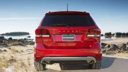 Dodge Journey Crossroad (2014) - widok z tyłu