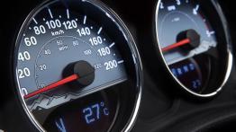 Jeep Wrangler Unlimited Polar (2014) - prędkościomierz