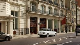 Land Rover Range Rover IV LWB (2014) - widok z tyłu