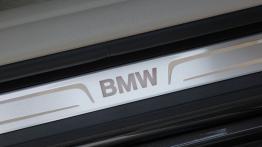 BMW serii 5 Touring F11 Facelifting (2014) - listwa progowa