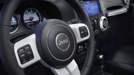Jeep Wrangler Unlimited Polar (2014) - kierownica