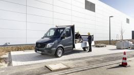 Mercedes Sprinter Facelifting (2014) - lewy bok