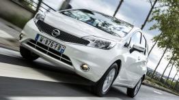 Nissan Note II (2014) - widok z przodu