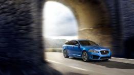 Jaguar XFR-S Sportbrake (2014) - prawy bok