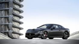 Maserati GranTurismo MC Stradale (2014) - lewy bok