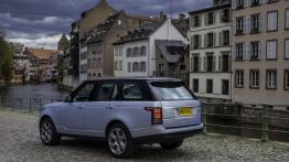 Land Rover Range Rover Hybrid (2014) - widok z tyłu