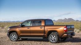 Toyota Tundra 2014 - lewy bok