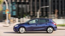 Nissan Pulsar 1.2 DIG-T (2014) - lewy bok