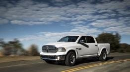 Ram 1500 (2014) - lewy bok