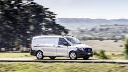 Mercedes Vito III Panel Van 116 CDI (2014) - prawy bok