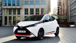 Toyota Aygo II (2014) - widok z przodu