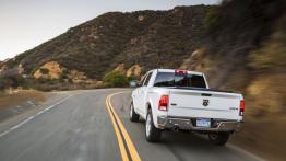Ram 1500 (2014) - widok z tyłu