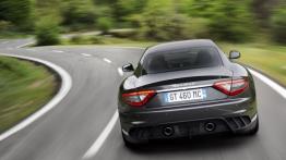 Maserati GranTurismo MC Stradale (2014) - widok z tyłu