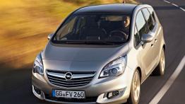 Opel Meriva II Facelifting (2014) - widok z przodu