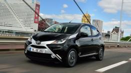 Toyota Aygo II (2014) - widok z przodu