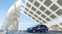 Nissan Pulsar 1.2 DIG-T (2014) - lewy bok