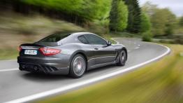 Maserati GranTurismo MC Stradale (2014) - widok z tyłu