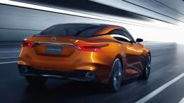 Nissan Sport Sedan Concept (2014) - widok z tyłu