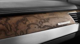 Audi A8 L W12 6.3 FSI quattro Facelifting (2014) - deska rozdzielcza