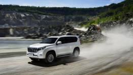 Toyota Land Cruiser 150 Facelifting (2014) - lewy bok