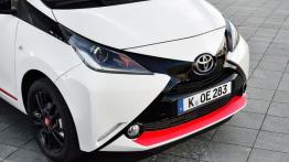 Toyota Aygo II (2014) - zderzak przedni