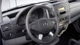 Mercedes Sprinter Facelifting (2014) - pełny panel przedni
