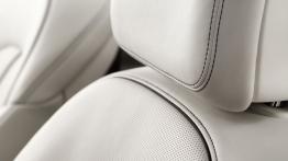 Audi A8 L W12 6.3 FSI quattro Facelifting (2014) - fotel kierowcy, widok z przodu