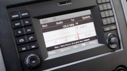 Mercedes Sprinter Facelifting (2014) - radio/cd/panel lcd
