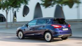 Nissan Pulsar 1.2 DIG-T (2014) - widok z tyłu