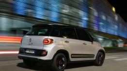 Fiat 500L Beats Edition (2014) - widok z tyłu