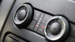 Mercedes Sprinter Facelifting (2014) - panel sterowania wentylacją i nawiewem