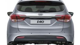 Hyundai i40 - tył - reflektory wyłączone