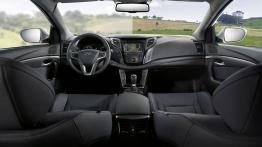 Hyundai i40 - pełny panel przedni