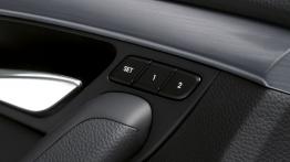 Hyundai i40 - sterowanie w drzwiach