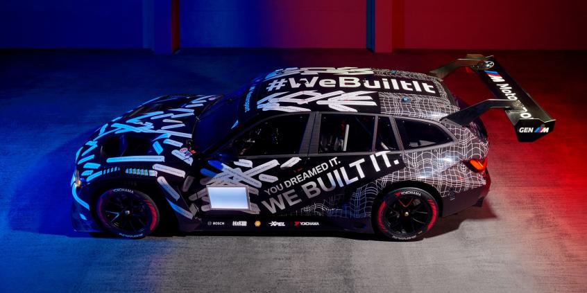 Zaczęło się od żartu, skończyło na podium. Wyścigowe BMW M3 Touring podbija Nürburgring