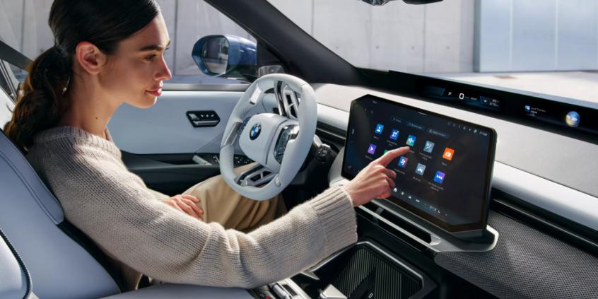BMW usuwa przyciski z aut. Nowe iX3 przenosi obsługę do ekranu i sterowania głosowego